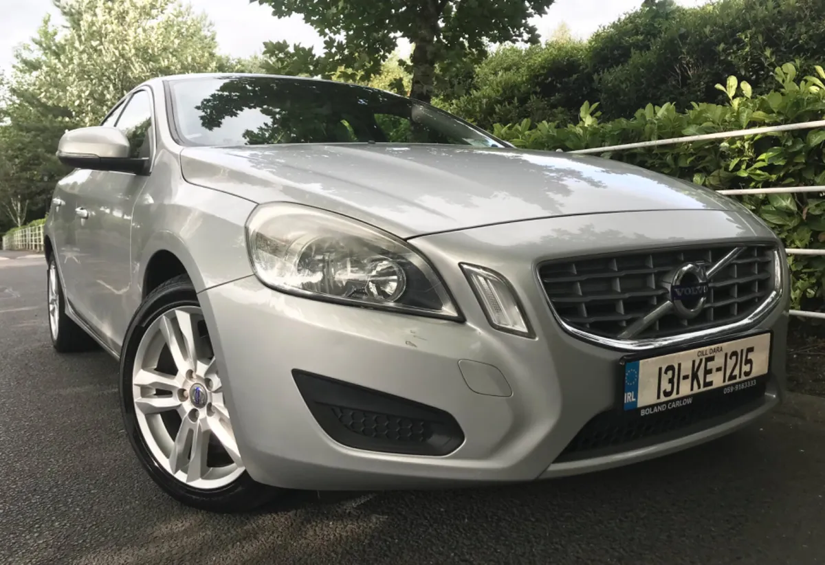 Volvo S60  1.6 D2 115PS  TDI DELUXE EDITION - Image 1