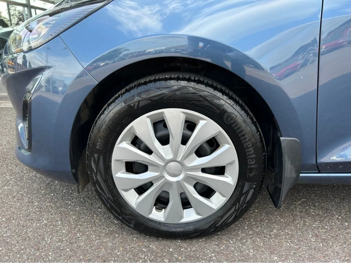 Ford Fiesta Trend Connected 1.0t 10 - Image 2