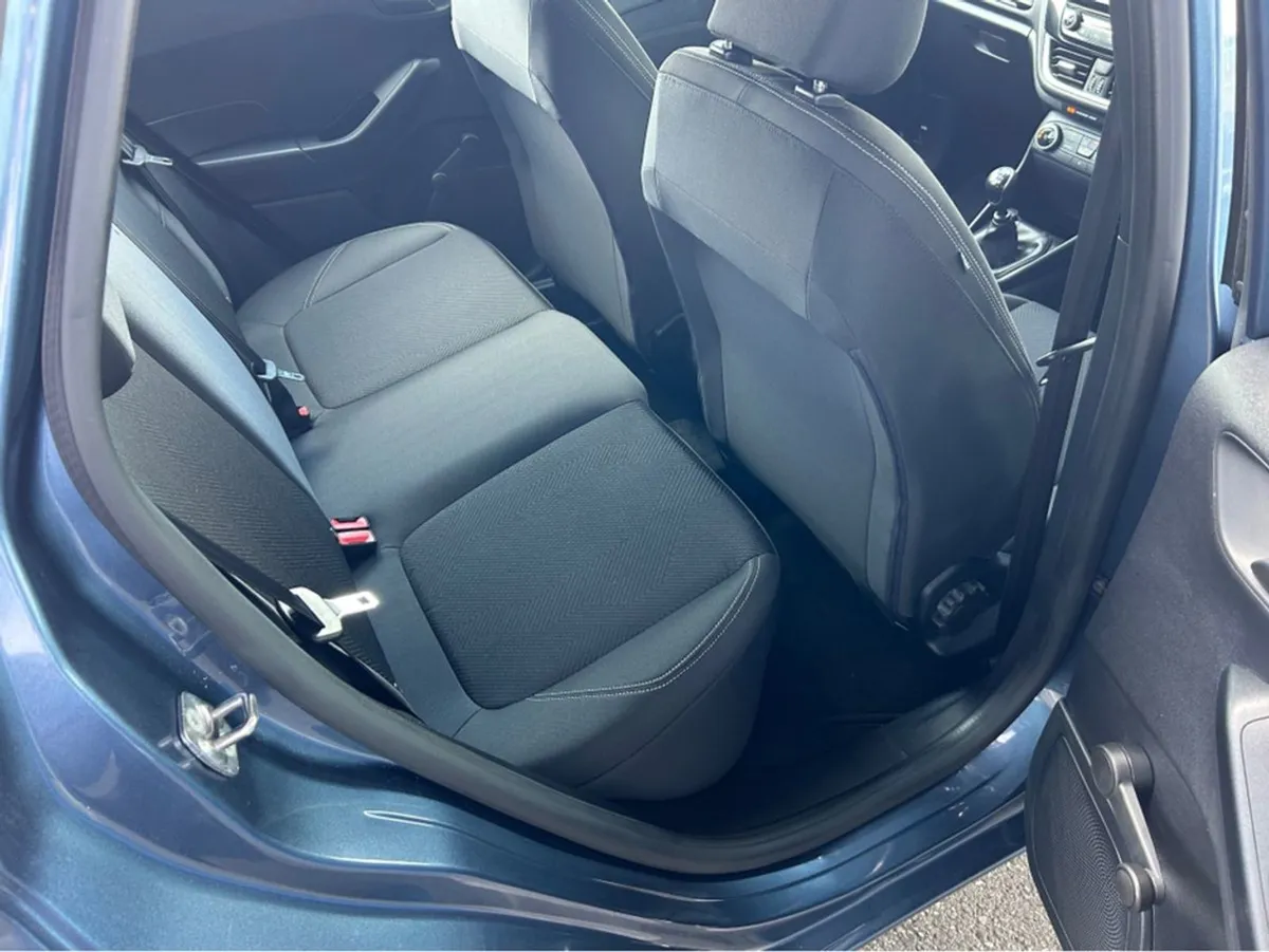 Ford Fiesta Trend Connected 1.0t 10 - Image 3