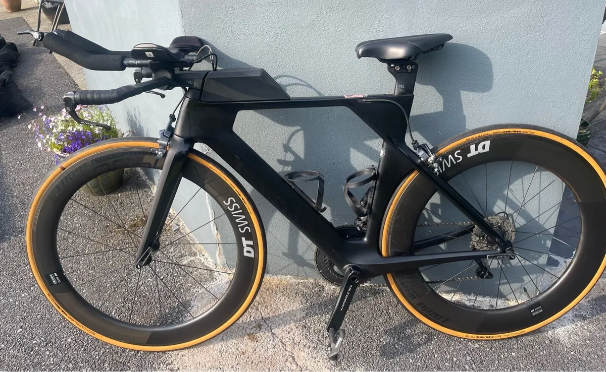 Canyon Speedmax CF 8.0 SL  Size small - Image 2