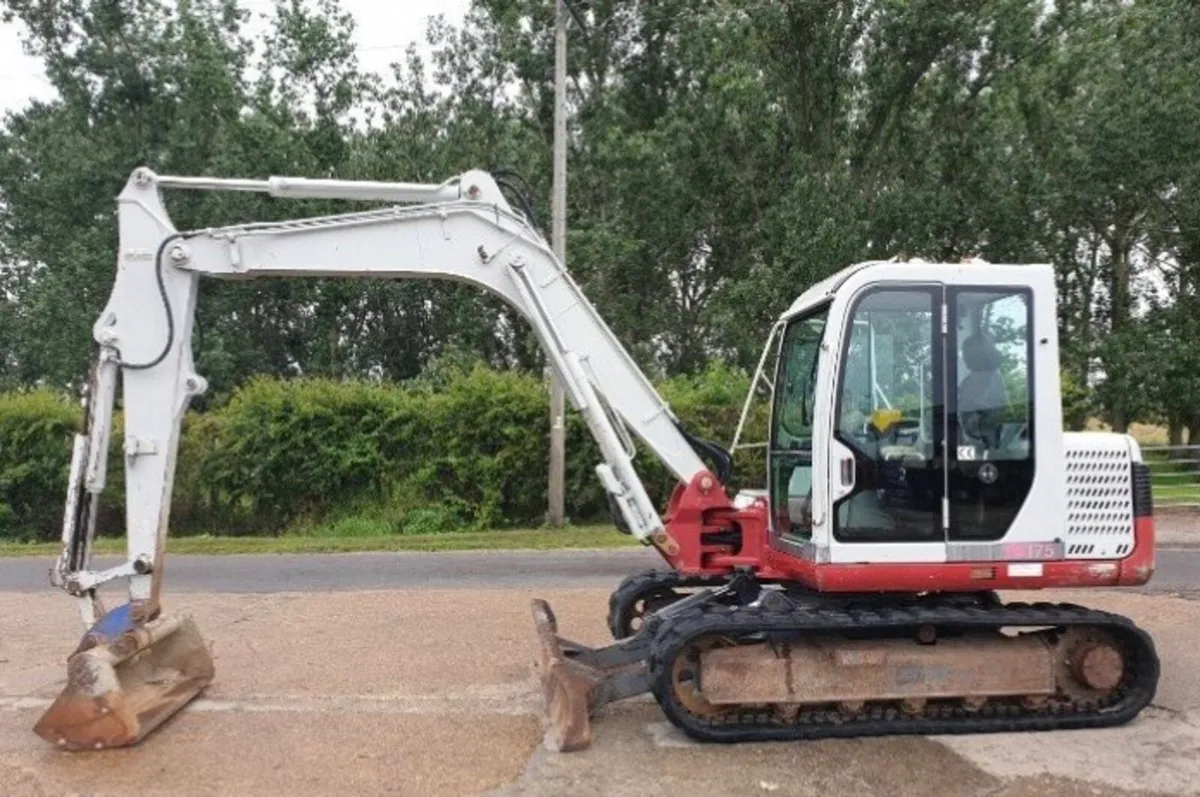 Takeuchi TB175 - Image 3
