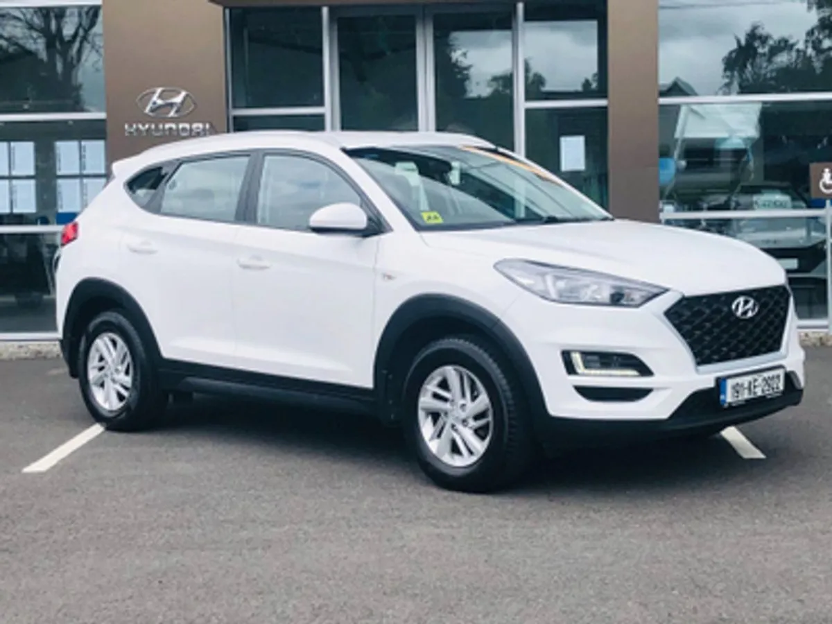 Hyundai Tucson Comfort 1.6 Petrol - Image 1