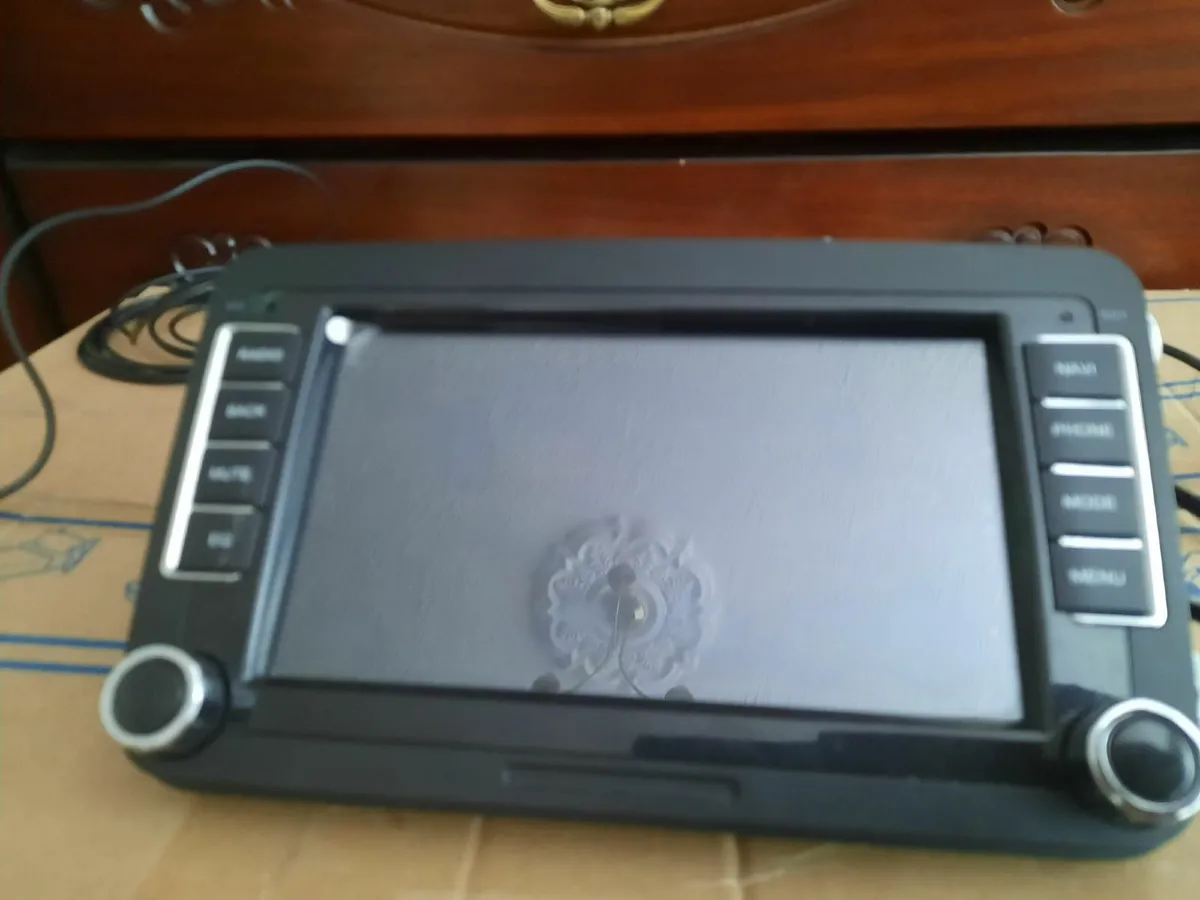 Touch Screen Radio for Passat - Image 1