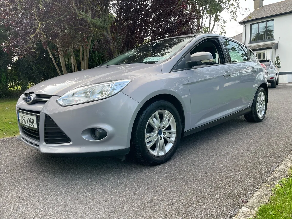 Ford Focus only 91Klms, tax & Nct - Image 2