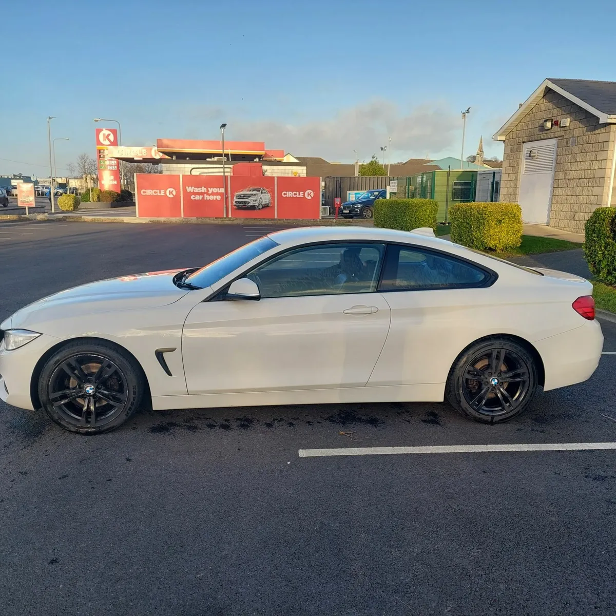 BMW 4-Series 2014 - Image 2