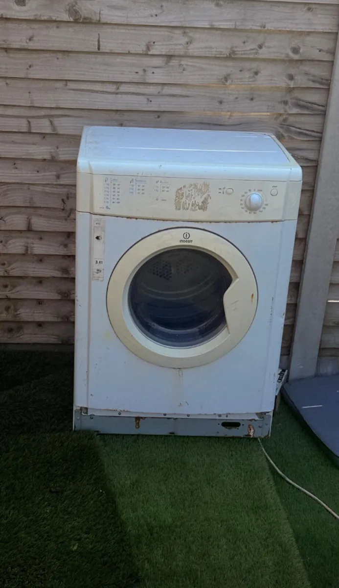 Garden table chairs tumble dryer - Image 1