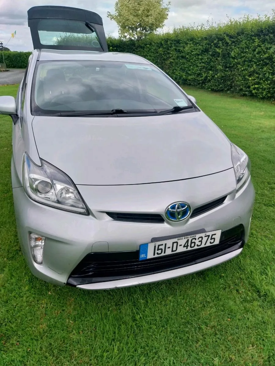 Toyota prius - Image 1