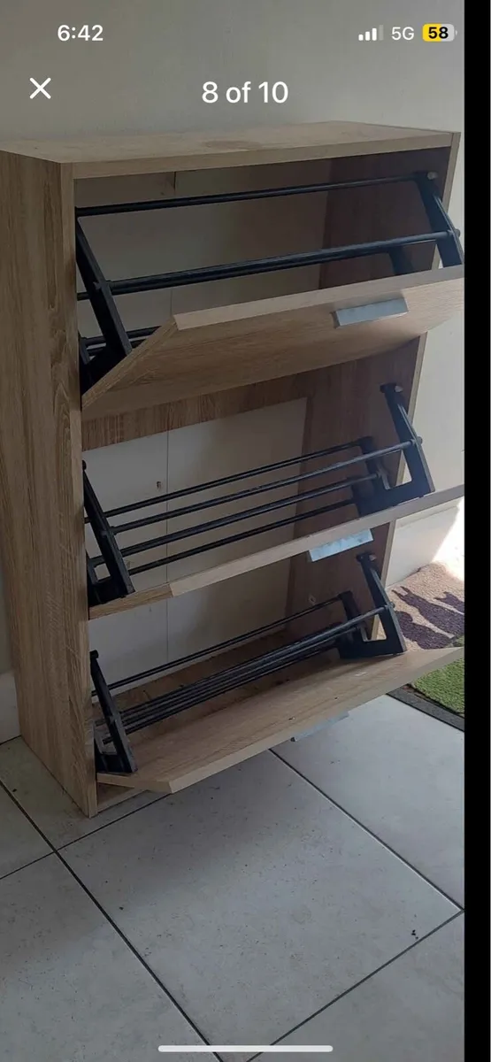 1 bedside table 2 mirrors 1 shoe holder message - Image 2