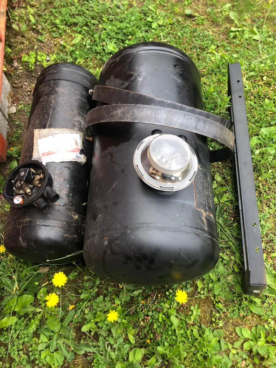 LPG tanks - Image 1