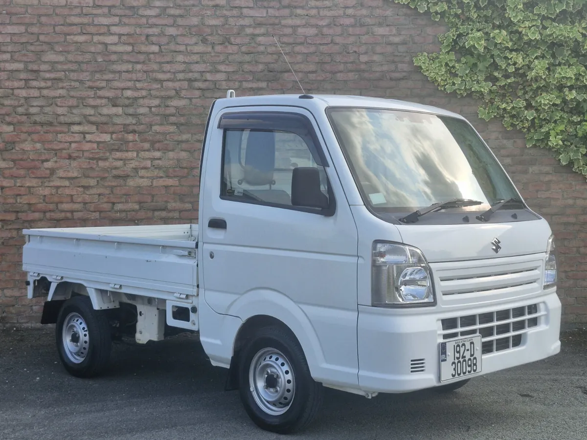 Suzuki Carry FINANCE AVAILABLE - Image 1