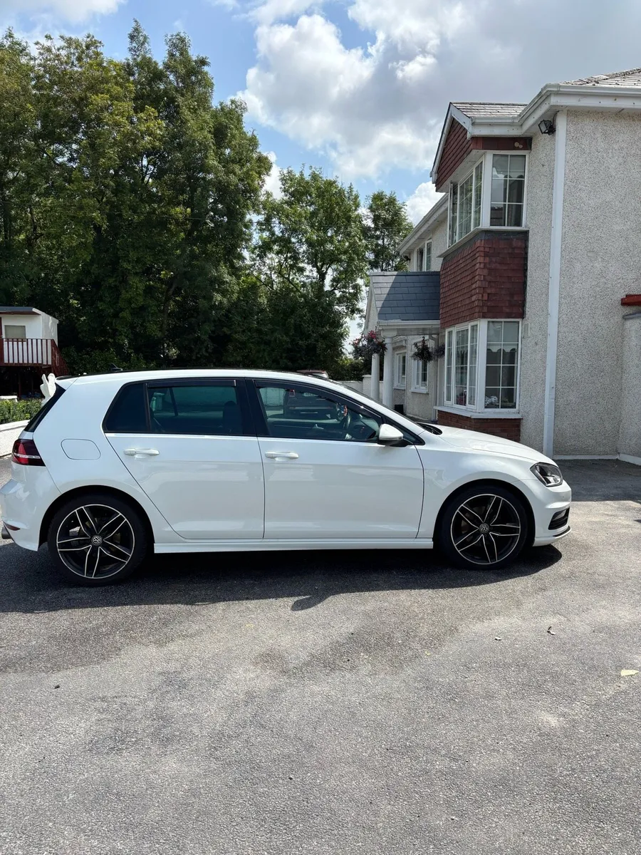 Volkswagen Golf - Image 3