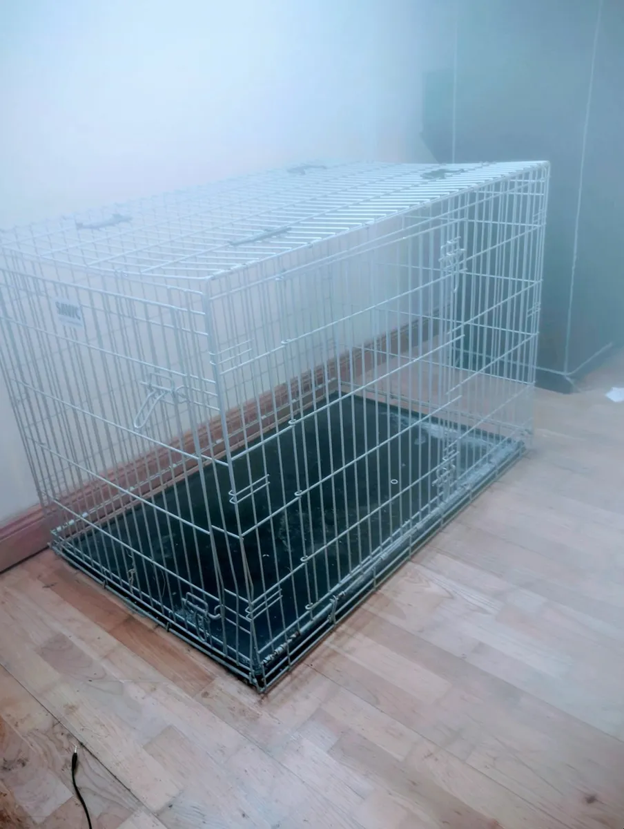Dog cage - Image 1