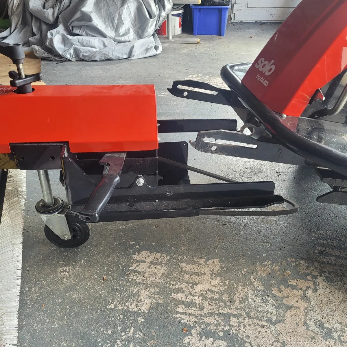 Lawnmower - Image 3