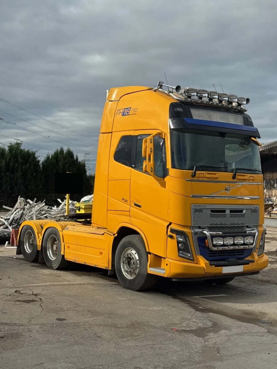 2018 VOLVO FH 750 TWIN WHEEL TAG - Image 1