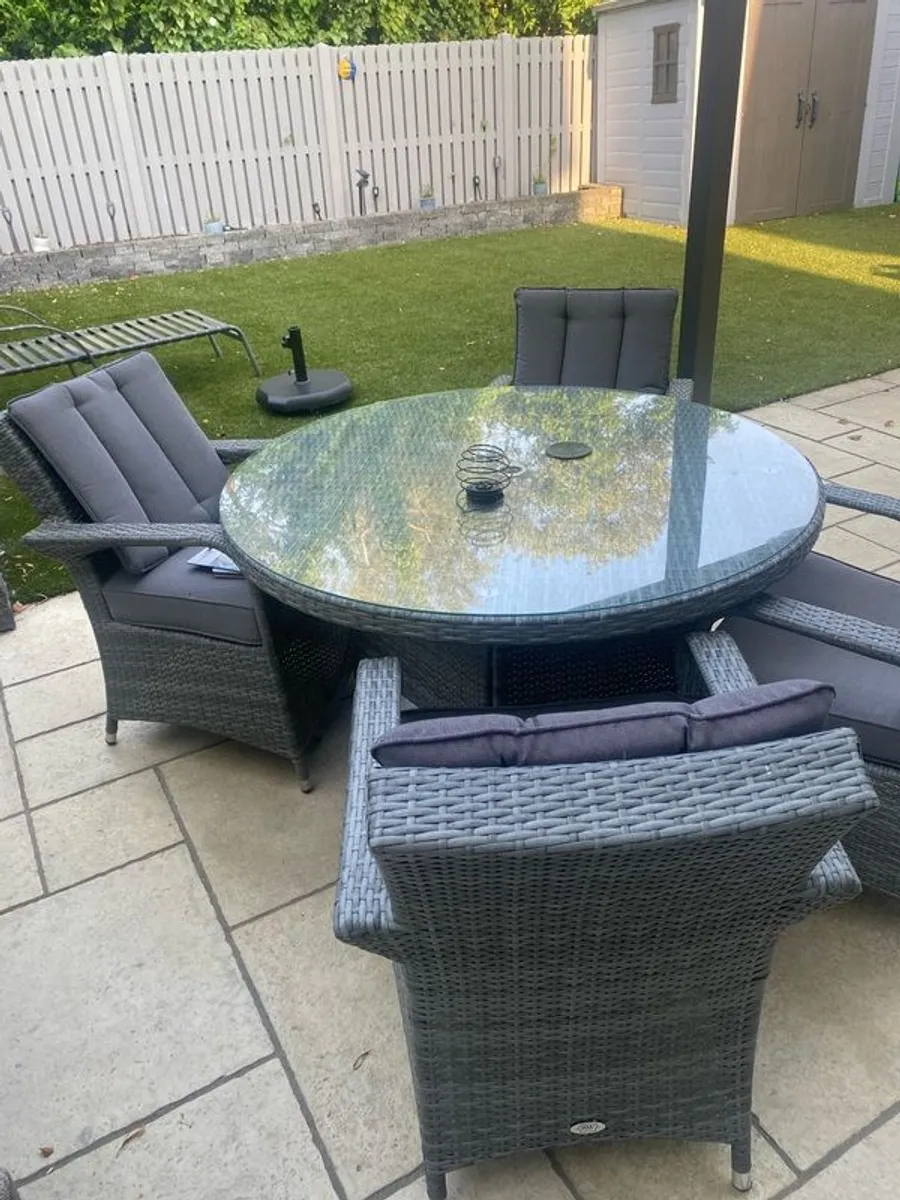 garden table and chairs - Image 1