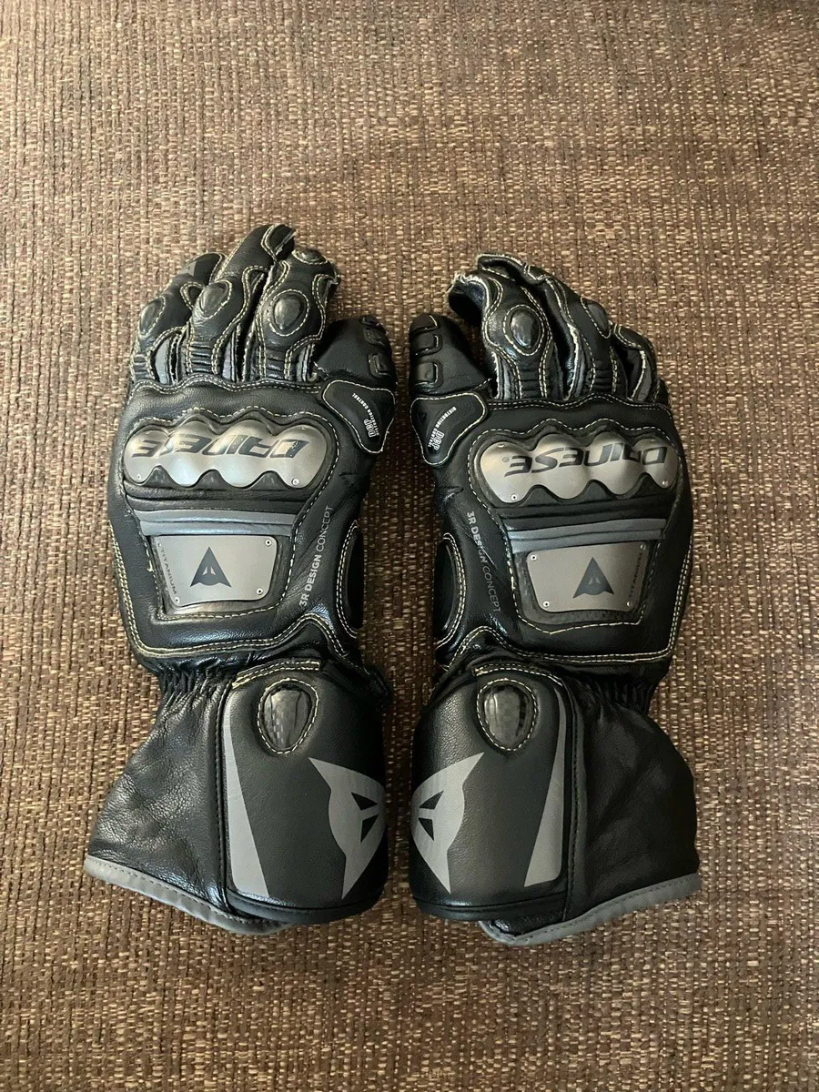Dainese Full Metal 6 Gloves - Image 1