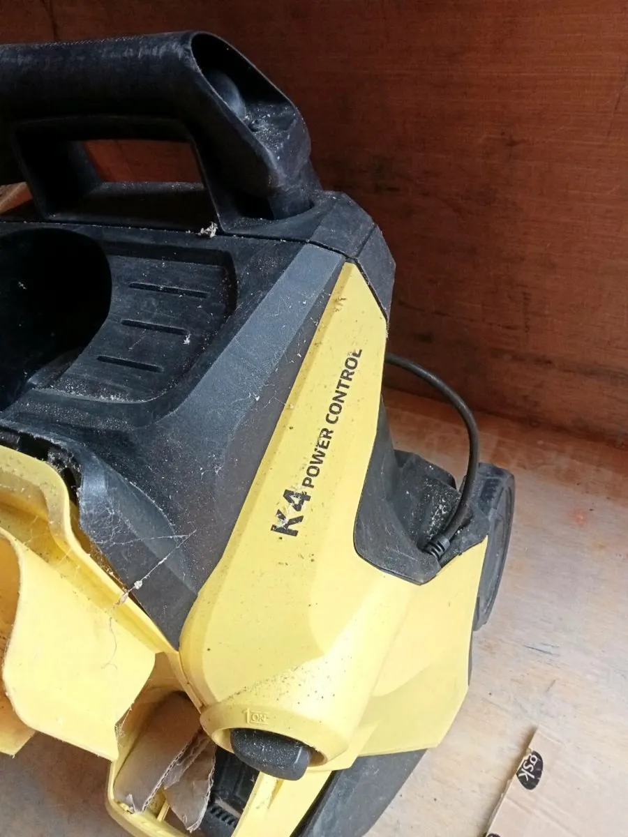 Foure power washer's - Image 4