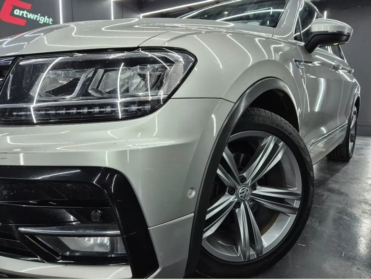 Volkswagen Tiguan R-line Auto 2.0 TDI 150HP - Image 4