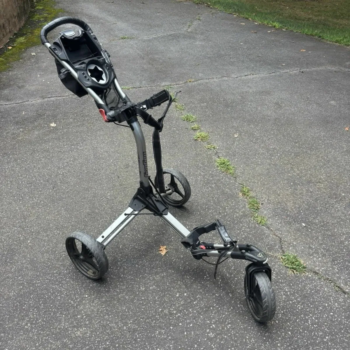 Bag Boy Tri-Swivel II Golf Push Cart - Image 1