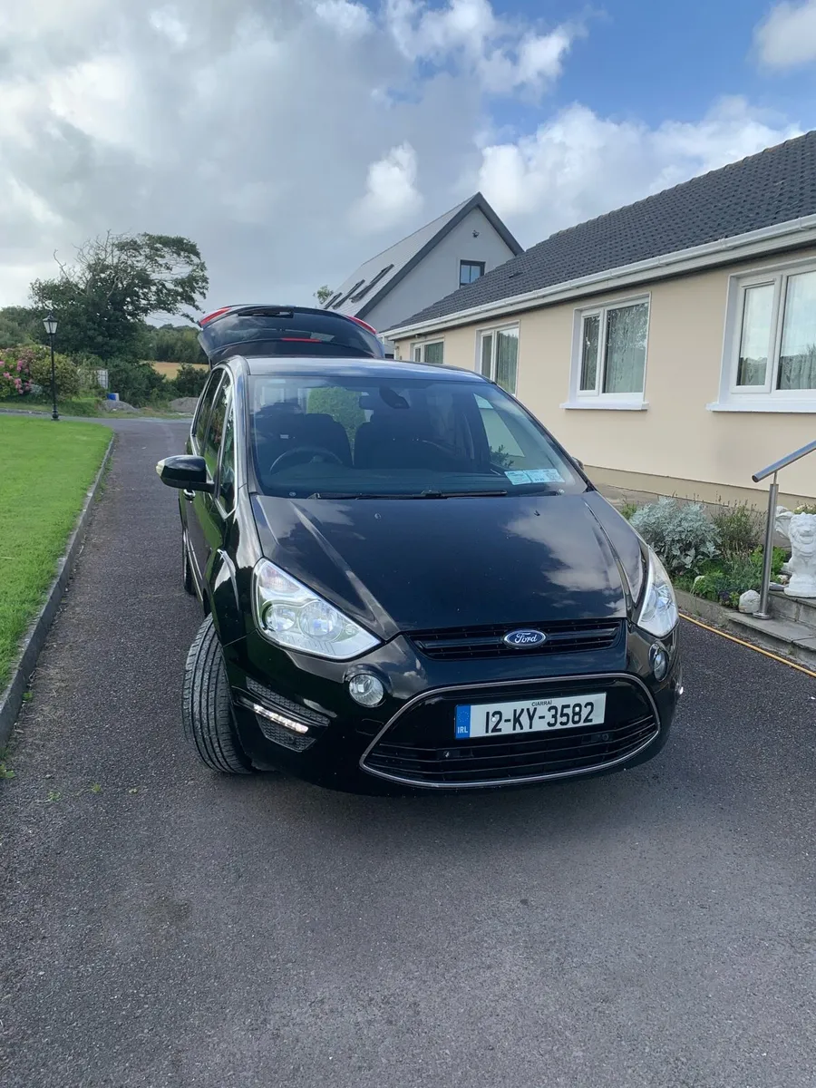 Ford Smax 2.0 Titanium - Image 1