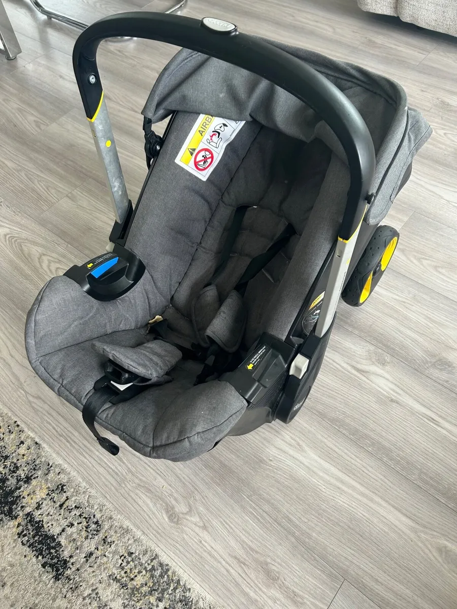 Car seat - Image 3