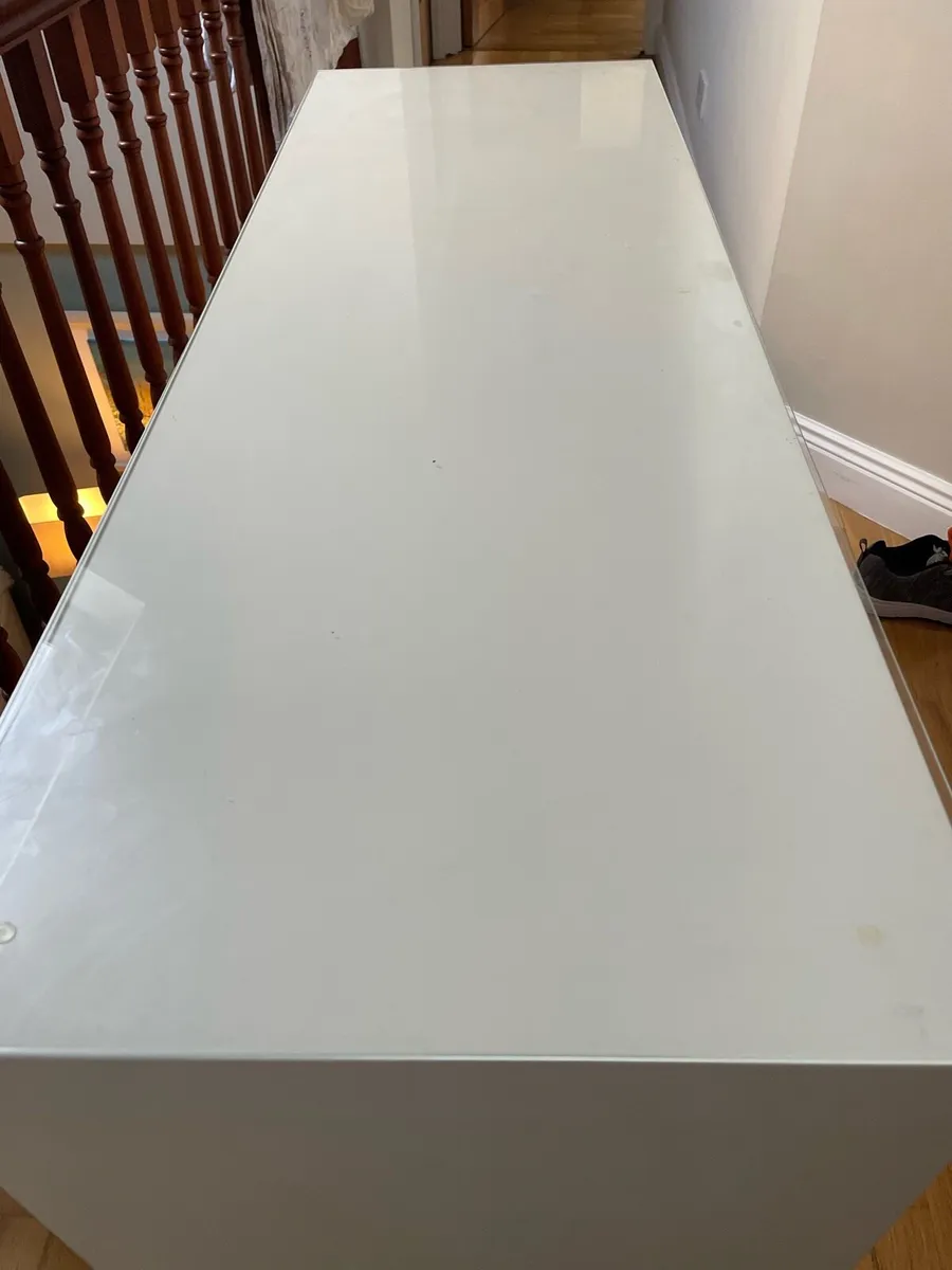 Vanity Table - Image 4