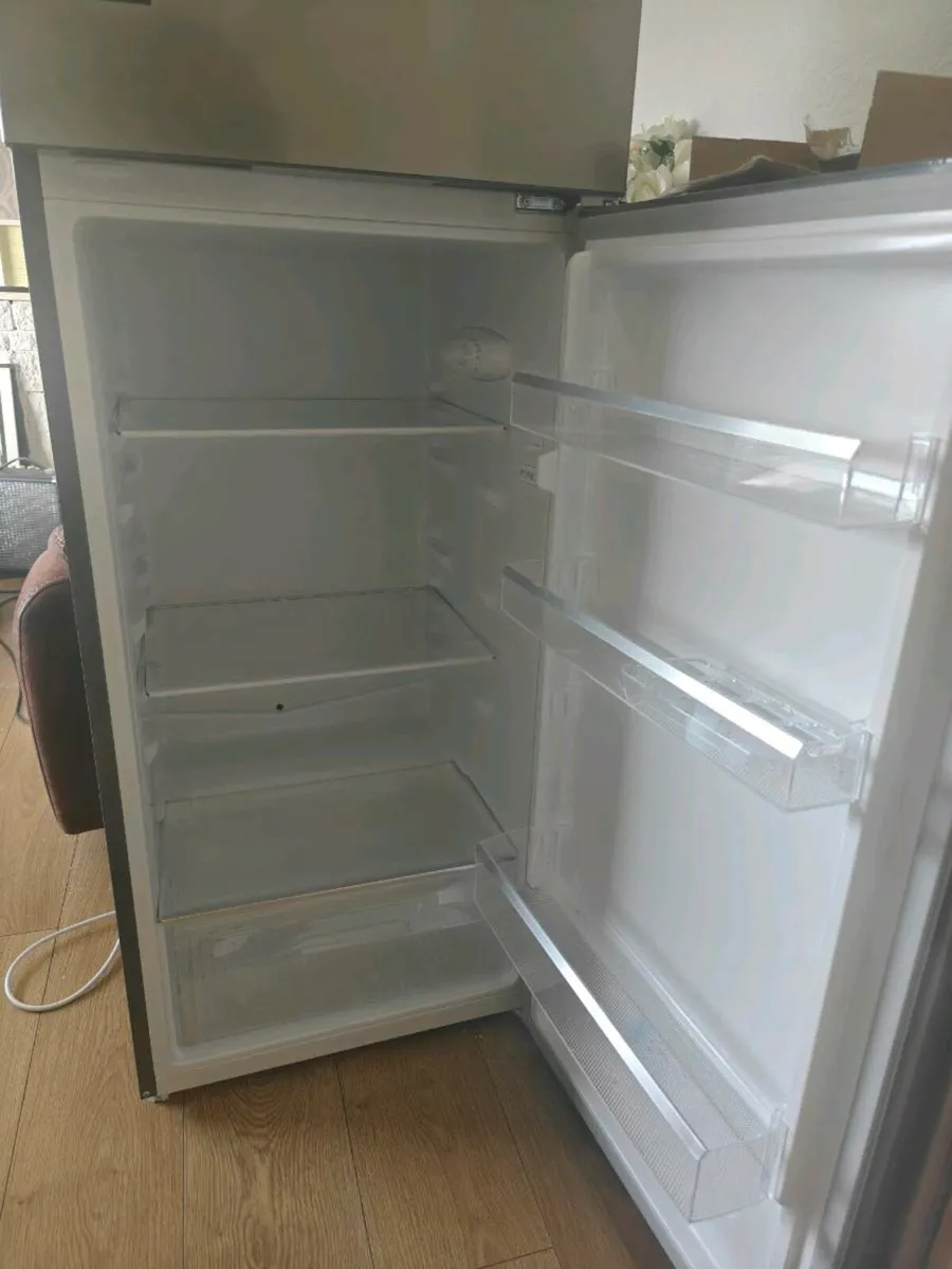 Powerpoint Fridge - Image 2