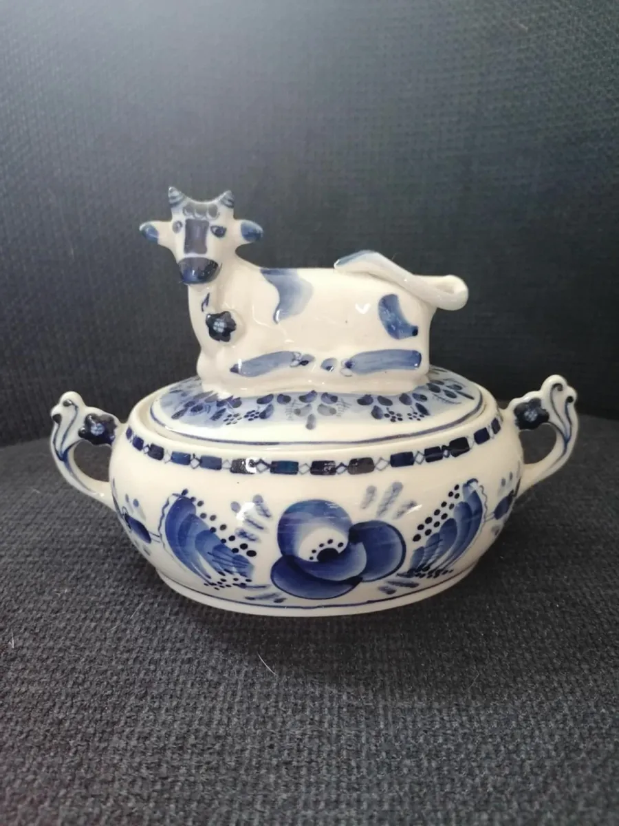 Gzhel Cow Sugar Bowl - Image 1