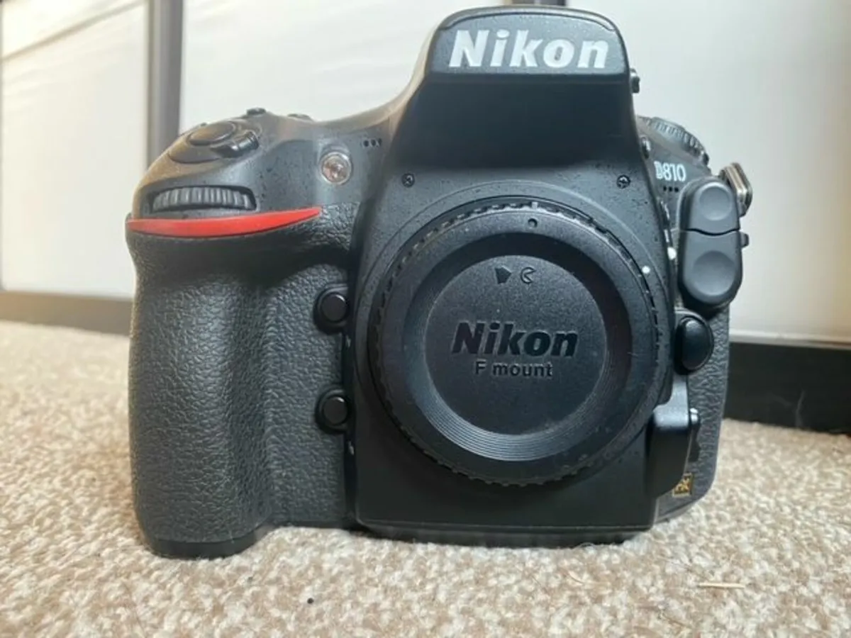 Nikon 810 body only - Image 1