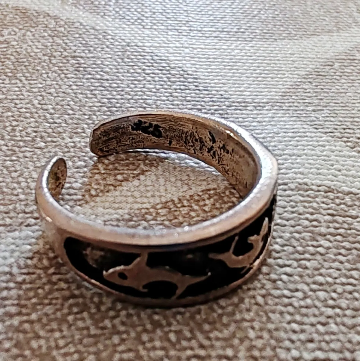 4 silver rings - Image 3