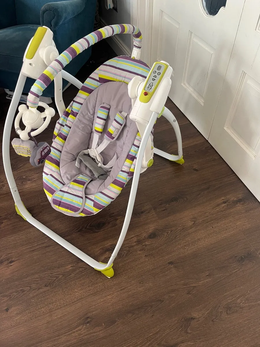 Baby swing chair - Image 1