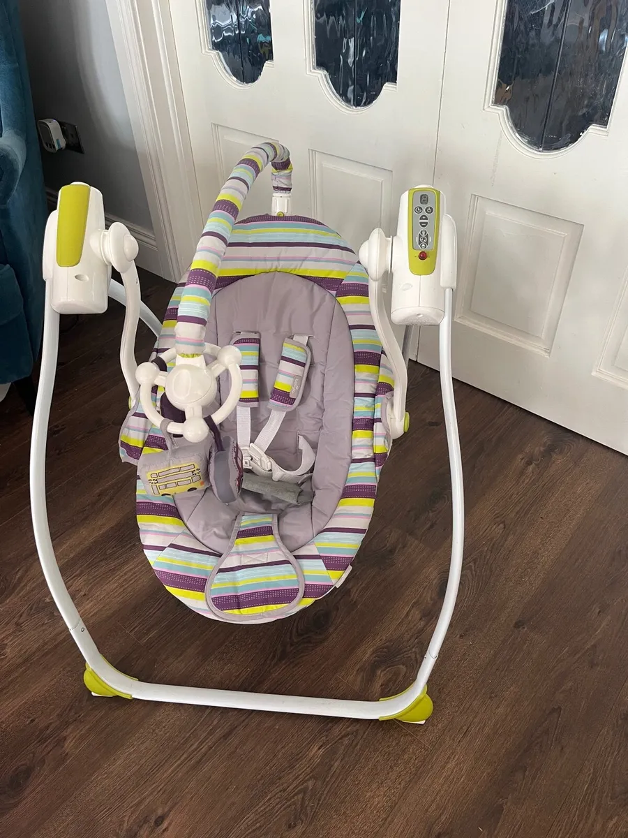 Baby swing chair - Image 2