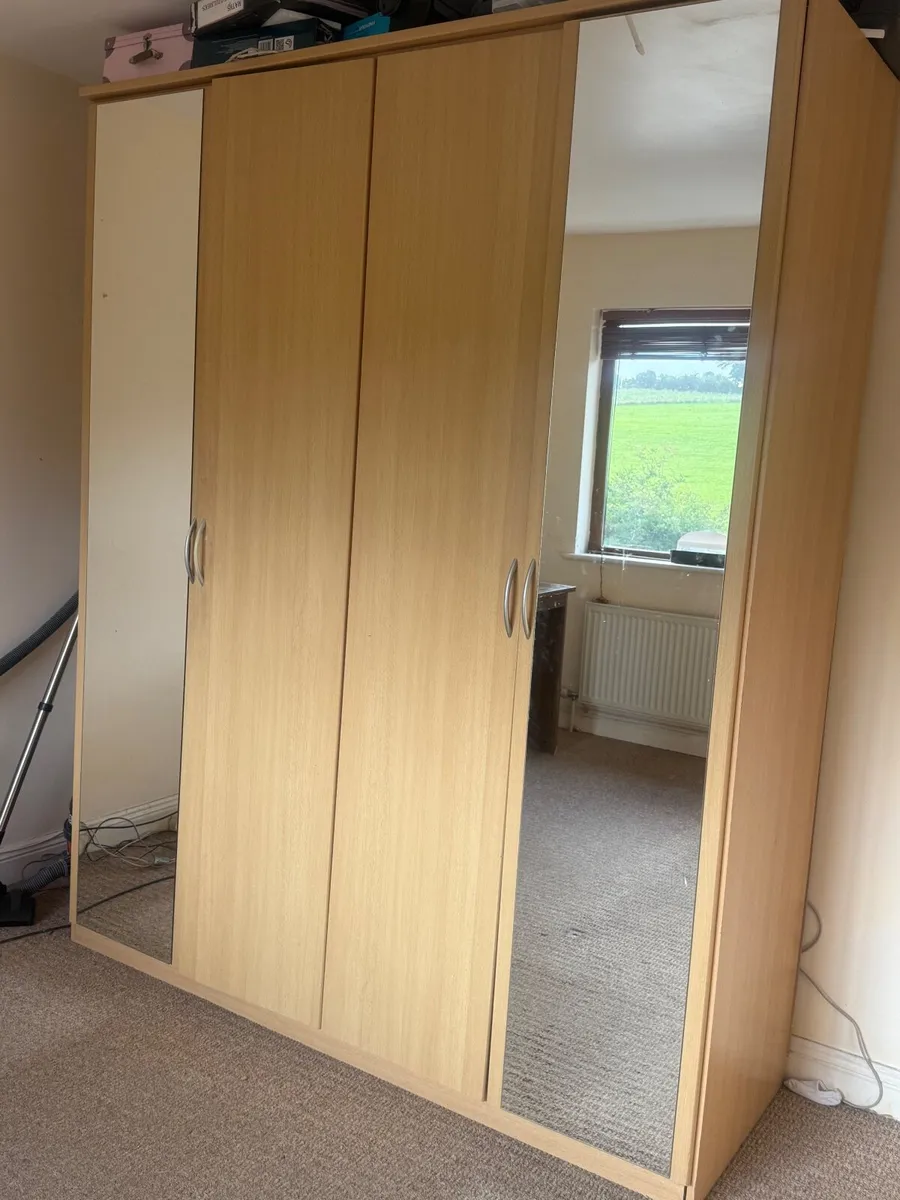 wardrobe