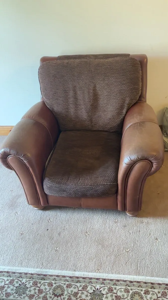 Couch - Image 1