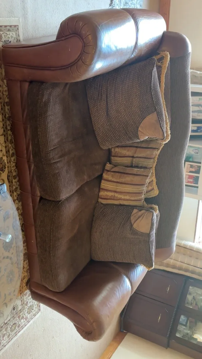 Couch - Image 3