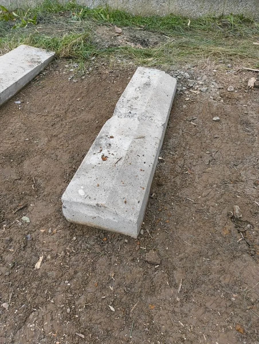 Concrete slabs - Image 1