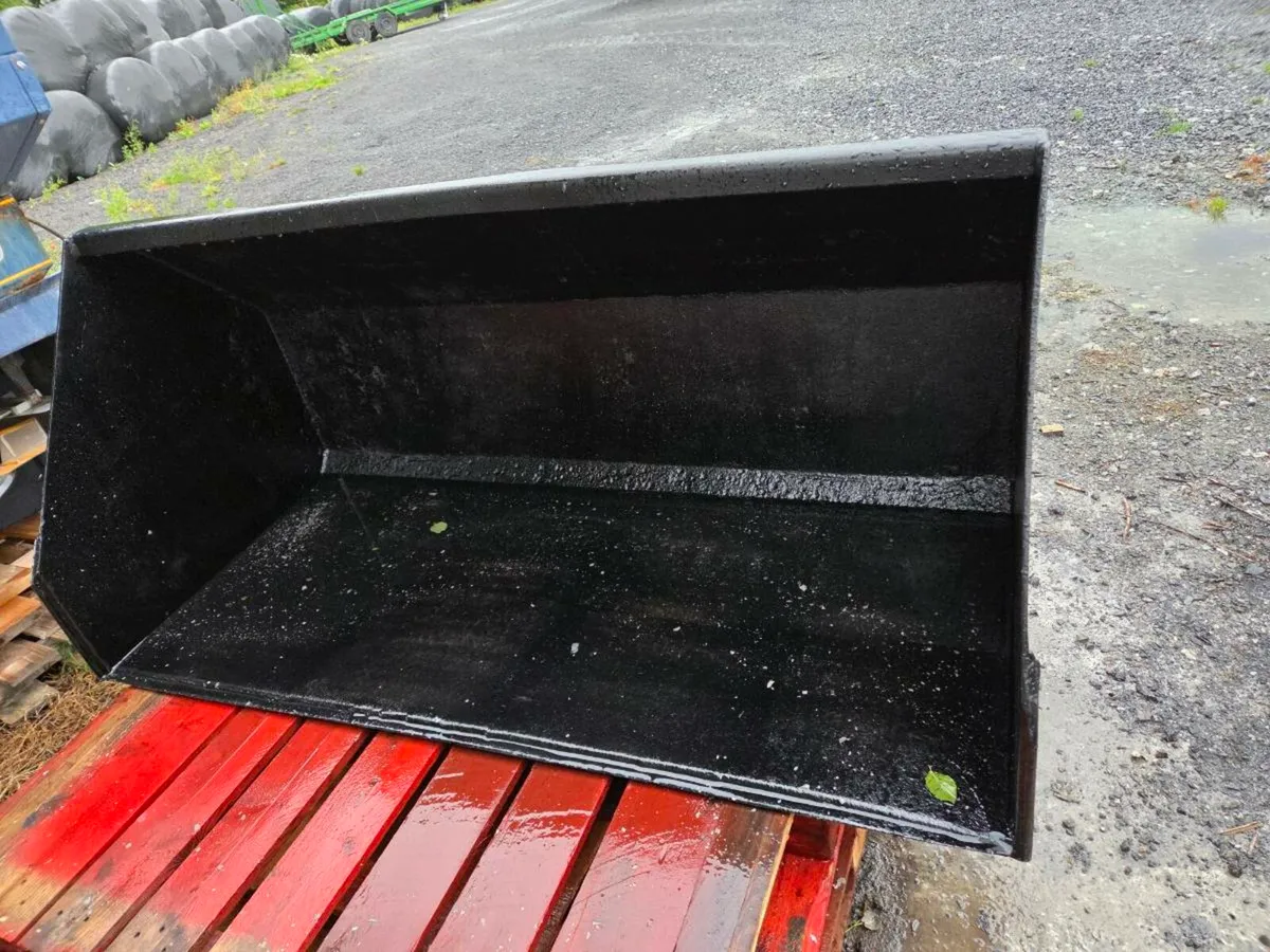 1.5m bucket - Image 1