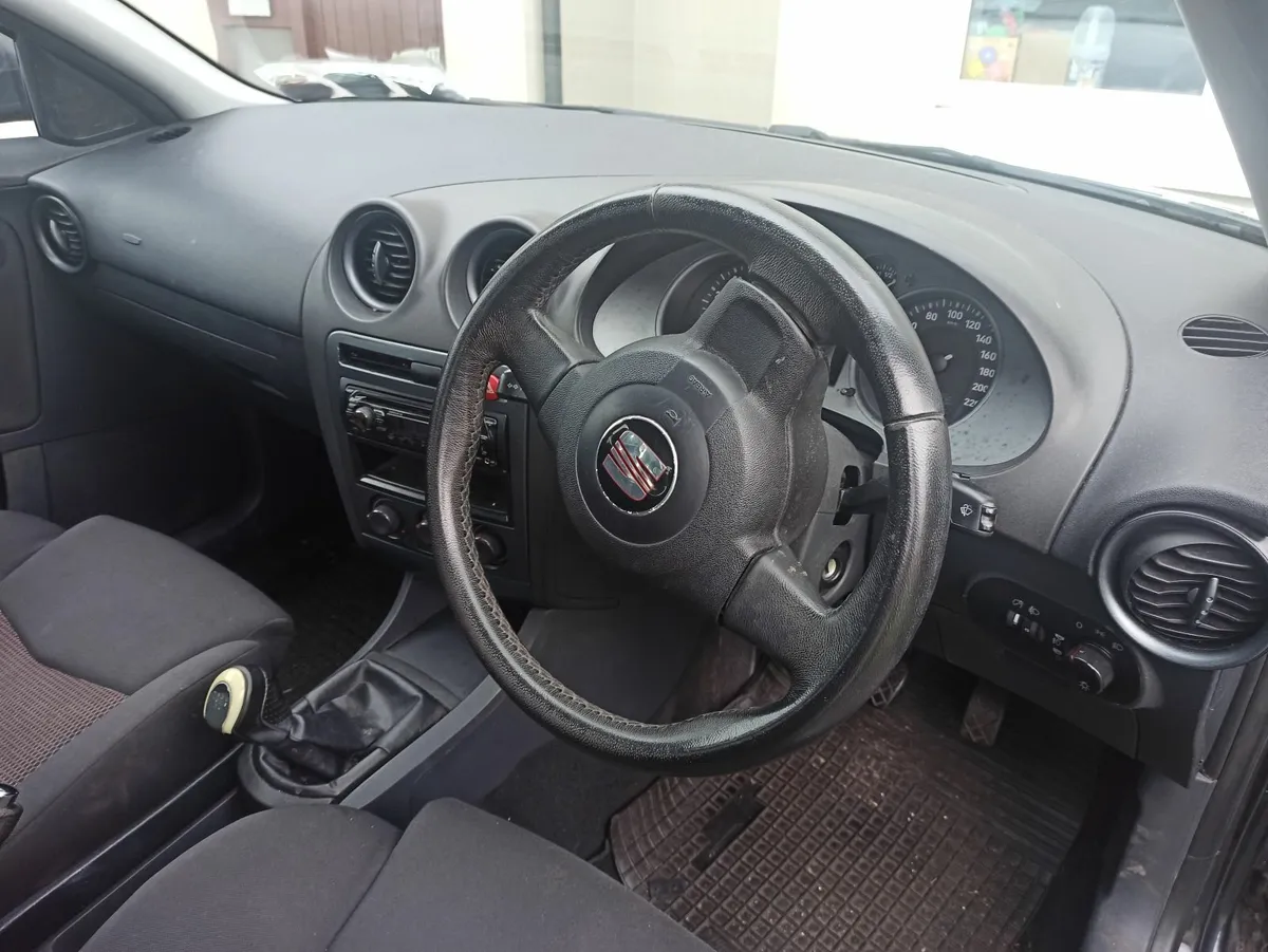 SEAT Ibiza 2007 - Image 3