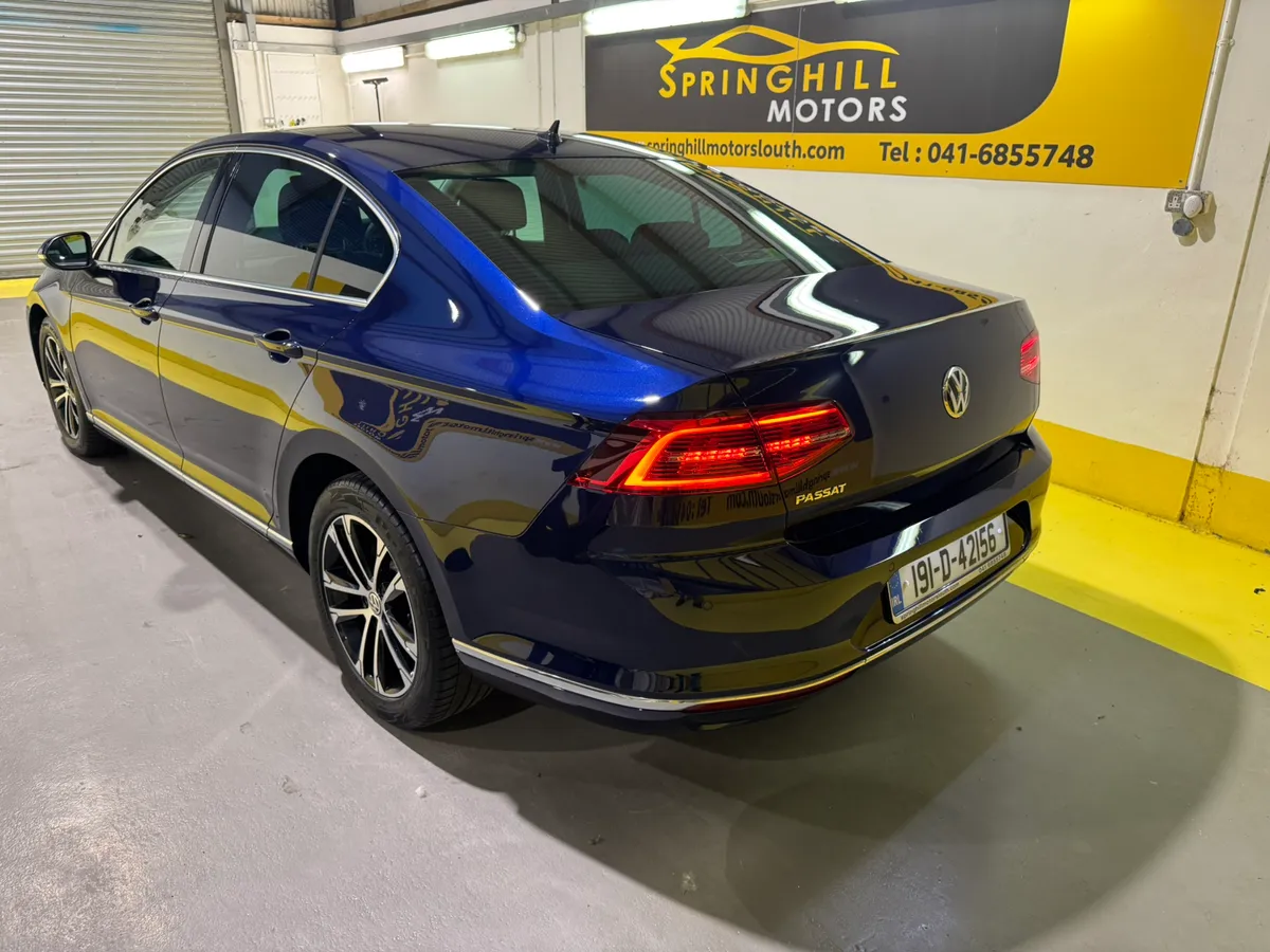2019 Volkswagen Passat 2.0 TDi Highline 150 BHP - Image 3