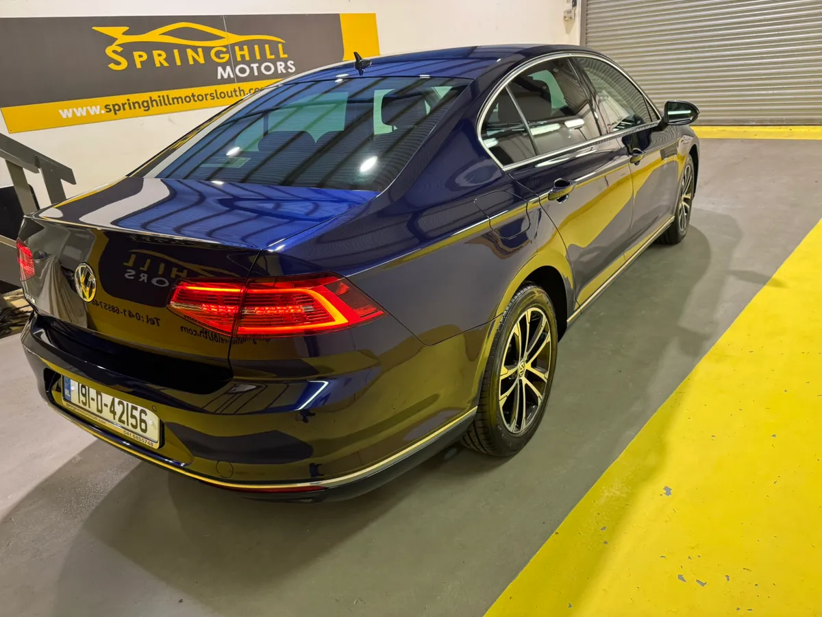 2019 Volkswagen Passat 2.0 TDi Highline 150 BHP - Image 4