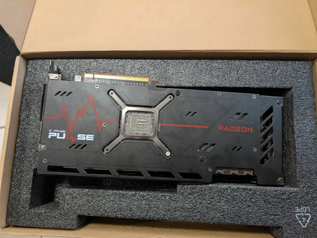 SAPPHIRE PULSE AMD Radeon RX 7900 XTX 24GB GDDR6 - Image 2
