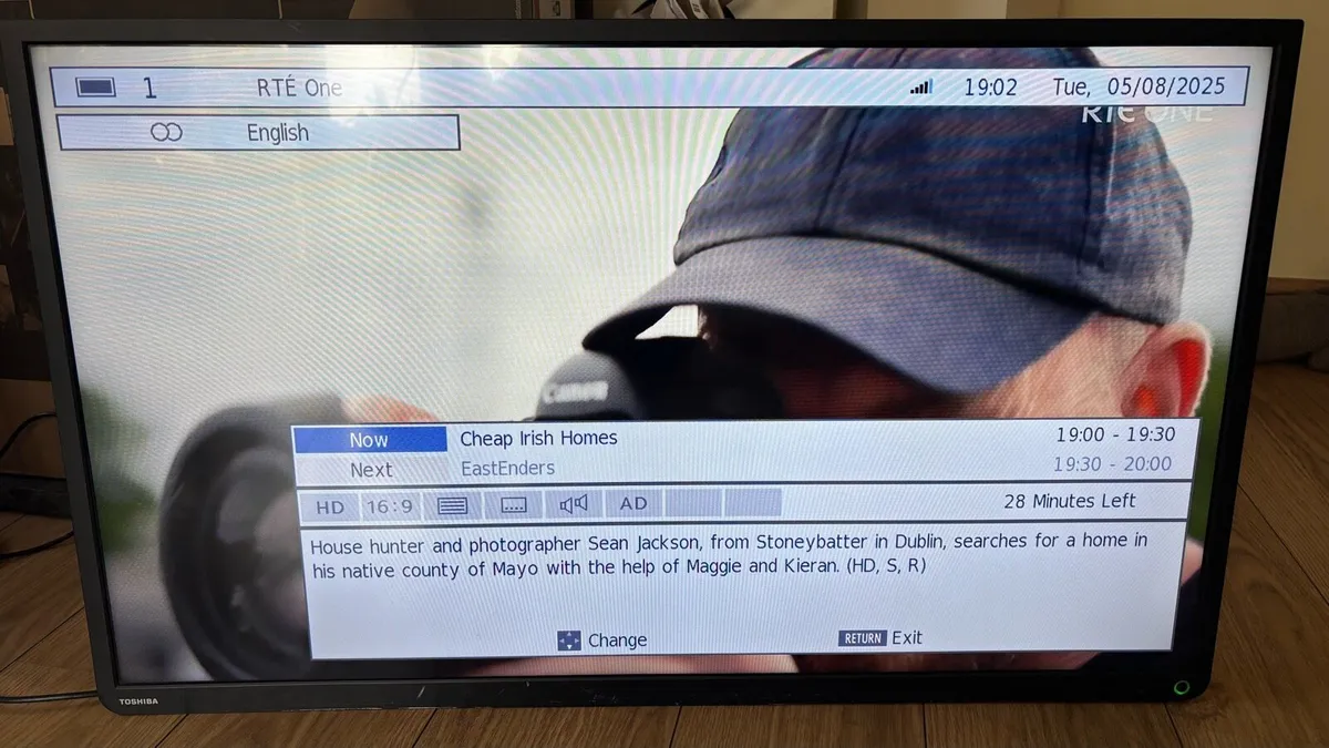 40” Toshiba TV with Google chromecast - Image 3