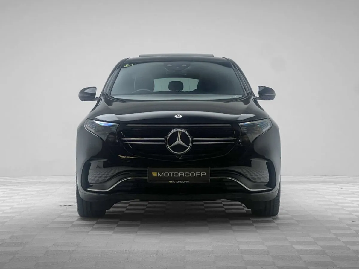 Mercedes-Benz EQC 400 AMG Line 4matic Premium Plus - Image 2