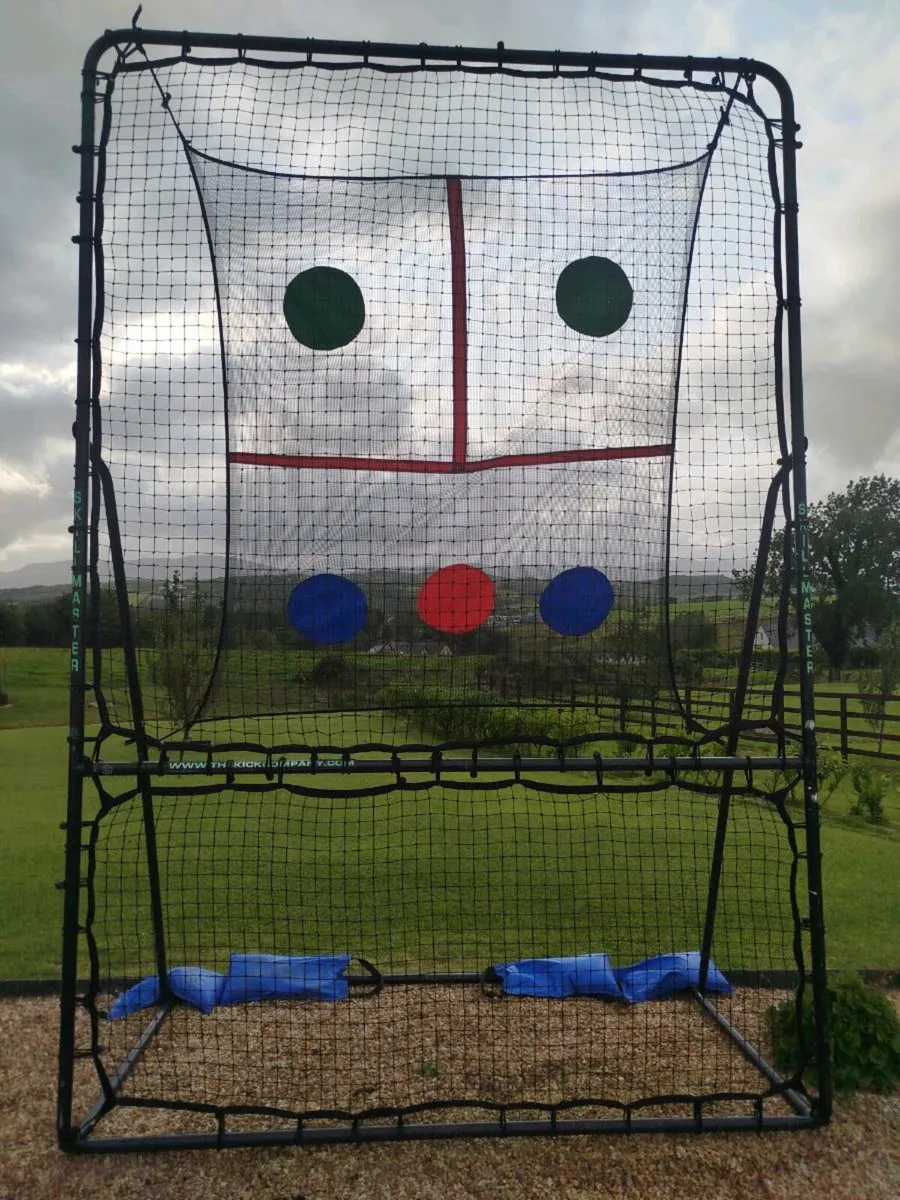 Rebound Net Football - Image 1