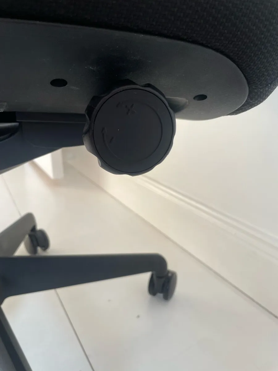 GoStand office chair - Image 4