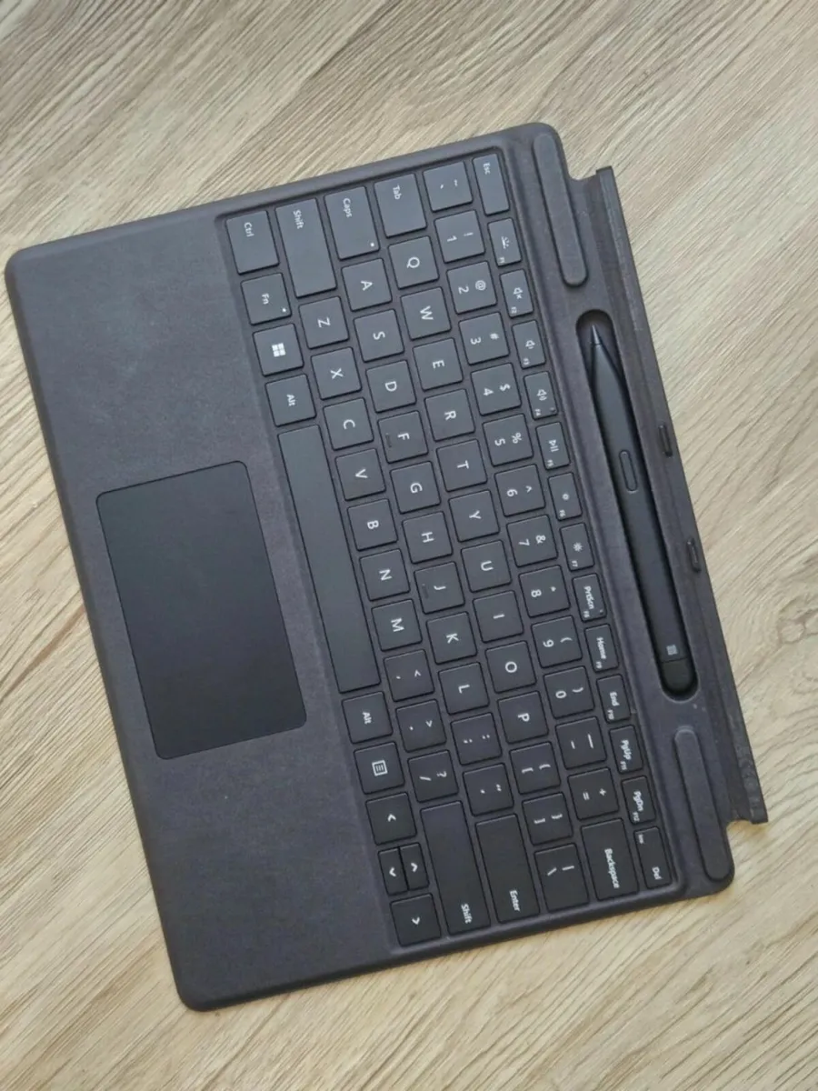 Microsoft Surface Pro 11th Edition 12.9" - Image 3