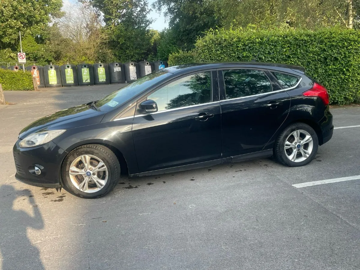Ford Focus 2011 - Image 3