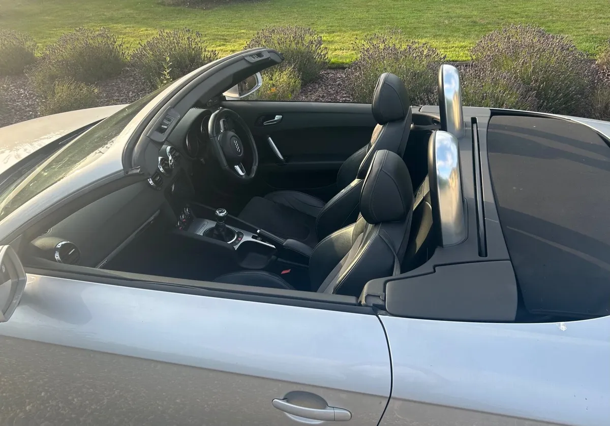 Audi TT 2010 - Image 4