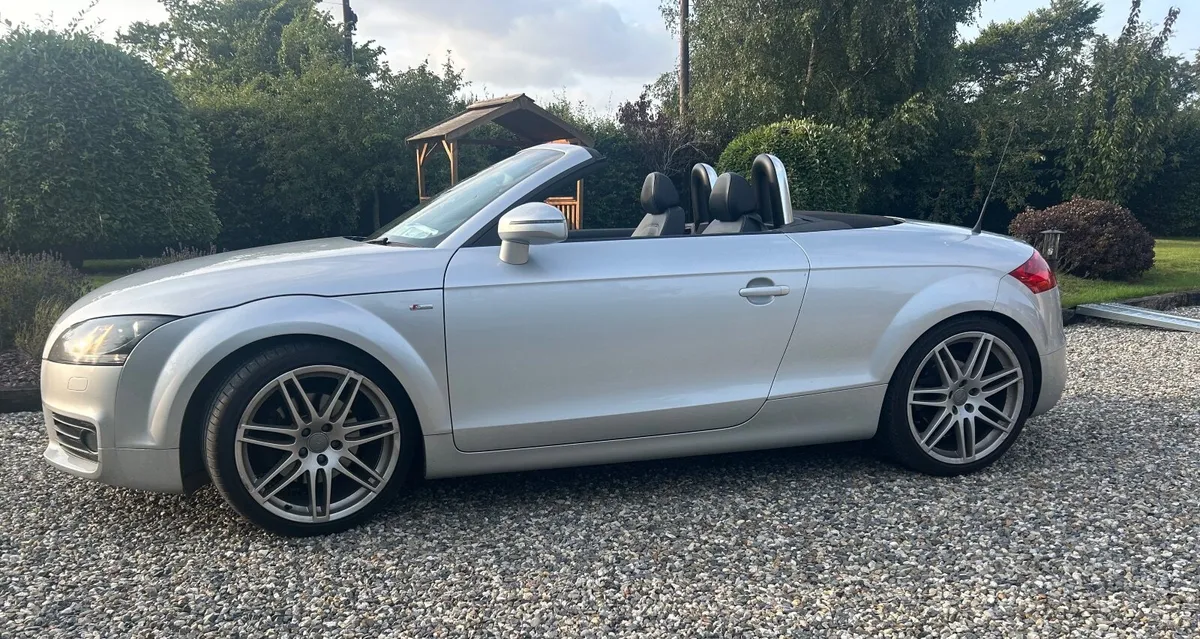 Audi TT 2010 - Image 1