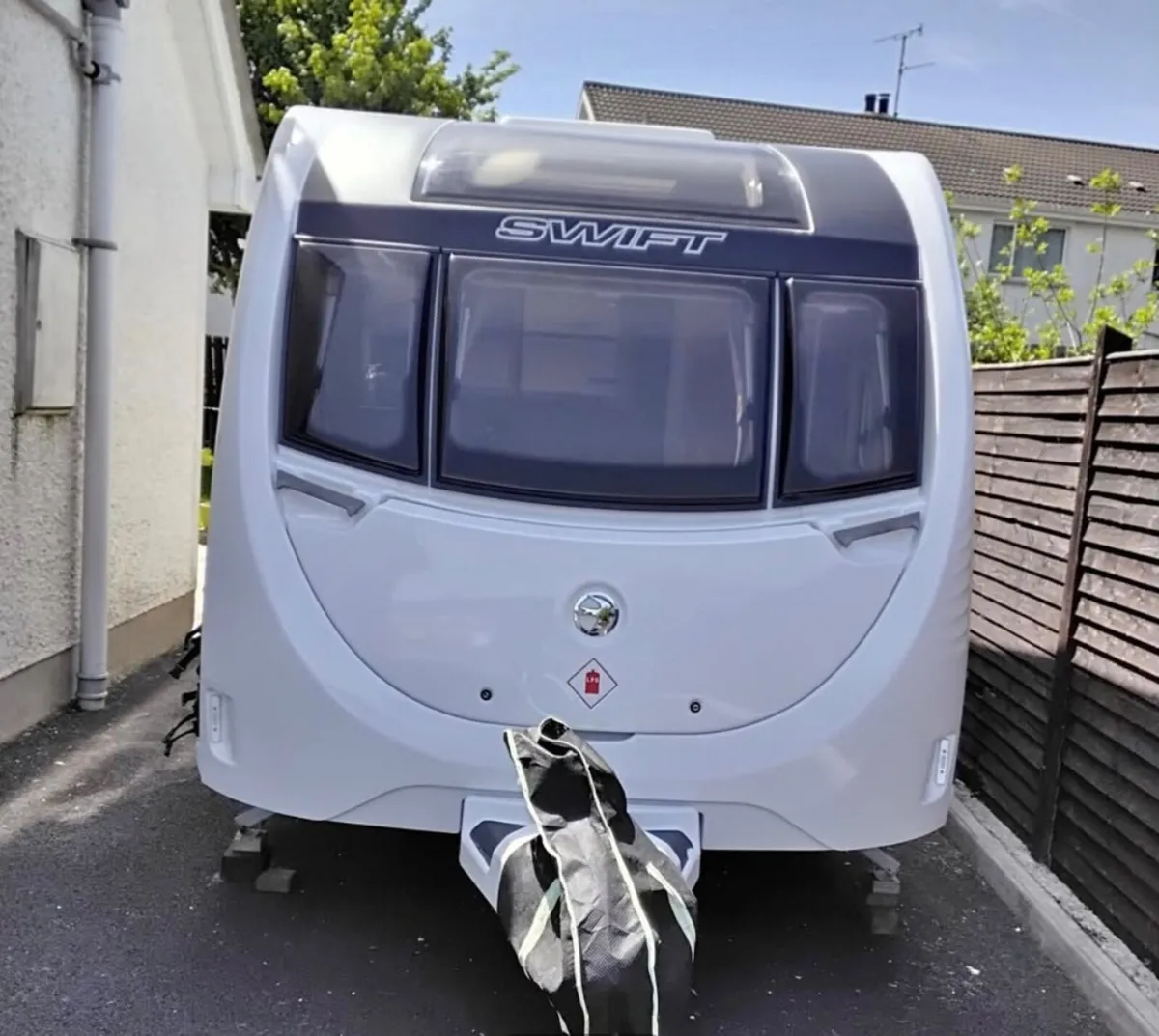 CARAVAN   SWIFT ALPINE 4 BERTH - Image 3